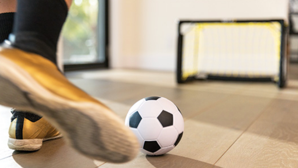 ÅRETS Gaveide  "Must have" til børneværelset - SKLZ PRO Mini fodboldmål