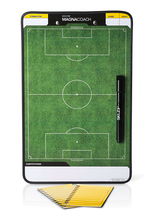 Indlæs billede til gallerivisning SKLZ Soccer MagnaCoach Taktiktavle til Magneter og til at skrive på!
