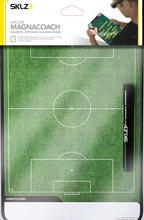 Indlæs billede til gallerivisning SKLZ Soccer MagnaCoach Taktiktavle til Magneter og til at skrive på!
